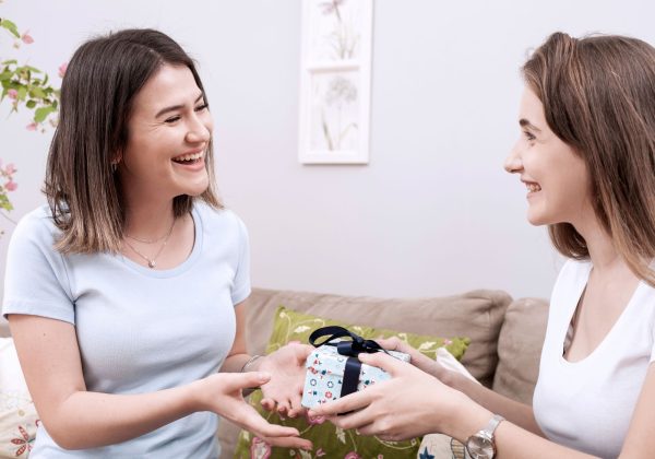 מה לקנות ליום הולדת: רעיונות למתנות מושלמות